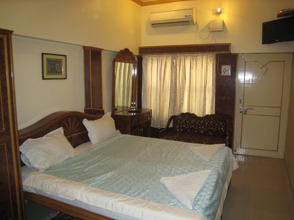 Kedareswar B&B Varanasi Zimmer foto